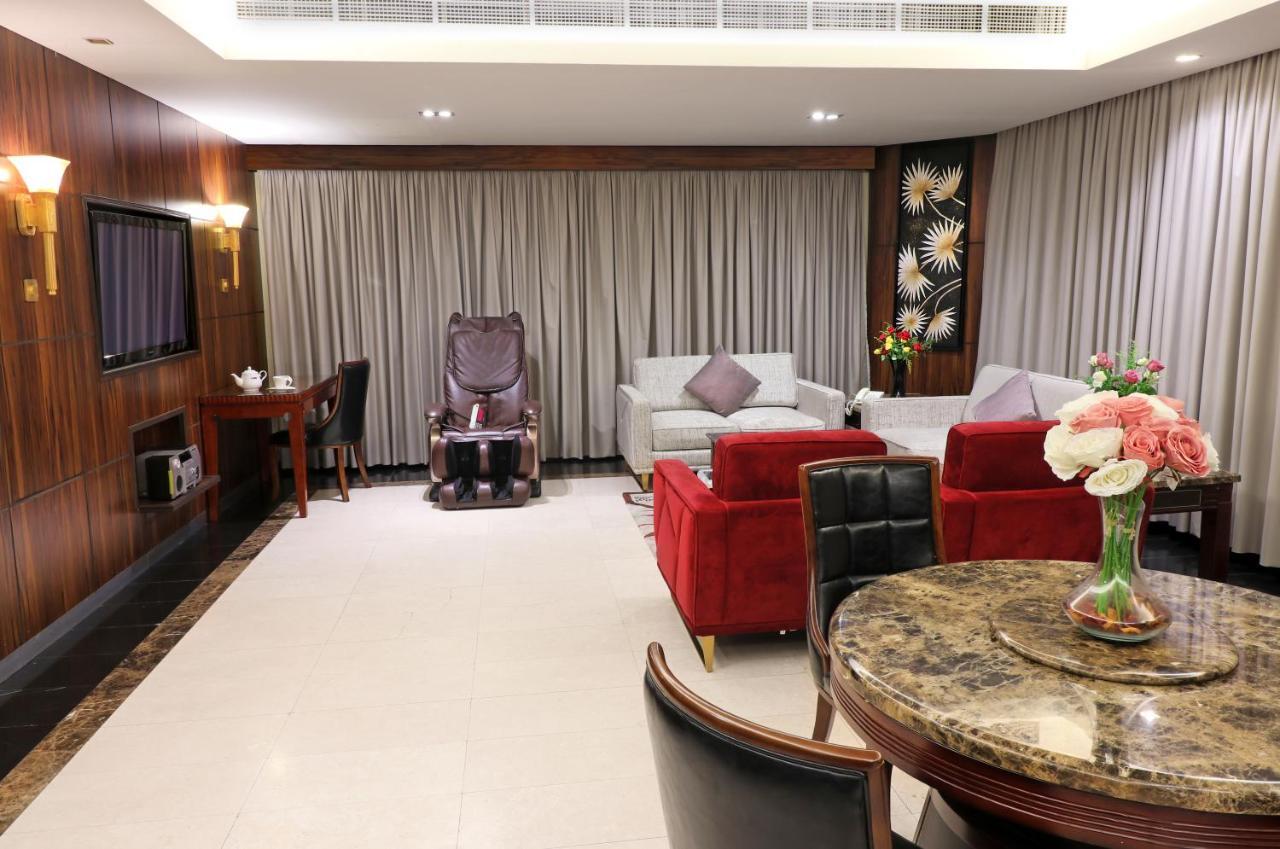 Orans Suites 4 Jiddah Esterno foto